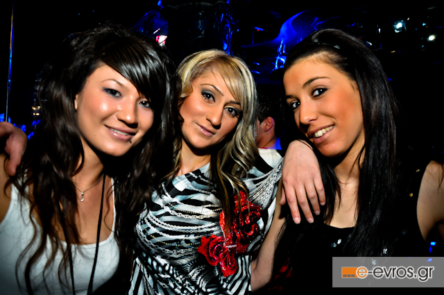Ladies gift night κάθε Κυριακή στο Prive Club (φωτορεπορτάζ).