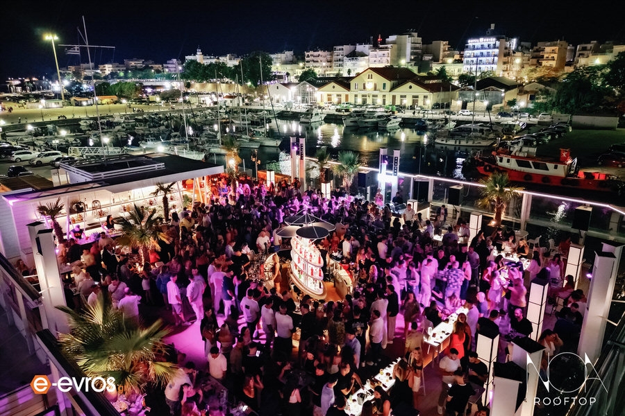 Η Έλενα Κώνστα ξεσήκωσε το NOA Rooftop με ένα εκρηκτικό DJ set
