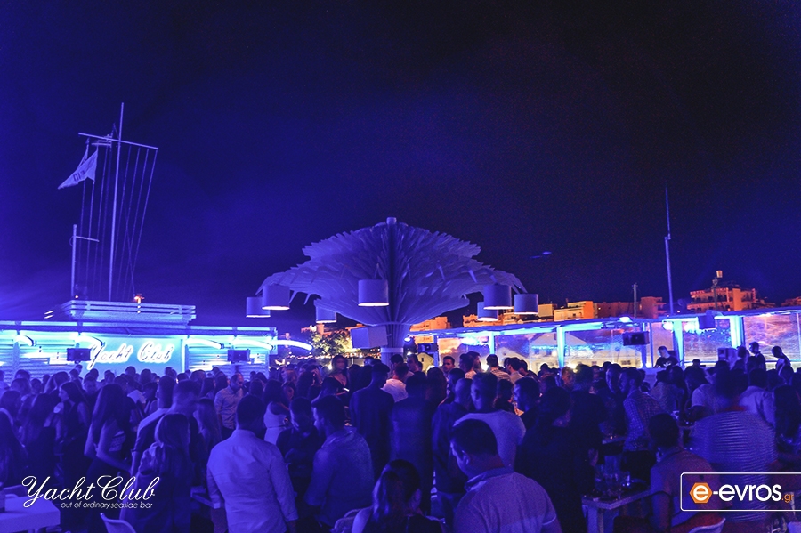 Yacht club: Μια "μαγική" ταράτσα που σου φτιάχνει την διάθεση!