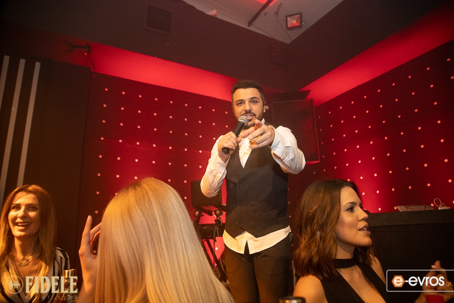 Όταν ο Κώστας Δόξας βρέθηκε στο stage του Fidele Night Club