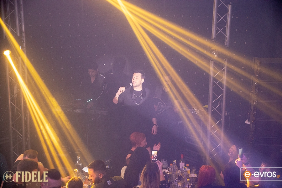 Απολαύσαμε live τον Πάνο Καλίδη στο Fidele Club, στην Αλεξανδρούπολη