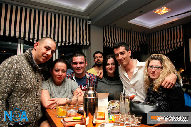 Με άκρως ανεβασμένη διάθεση το 'Music Session' στο Ν.Ο.Α. cafe - bar.