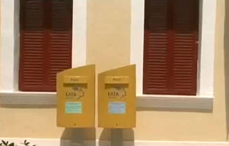 Η απόφαση αυτή βέβαια προκάλεσε την αντίδραση της διοίκησης των Ελληνικών Ταχυδρομείων.