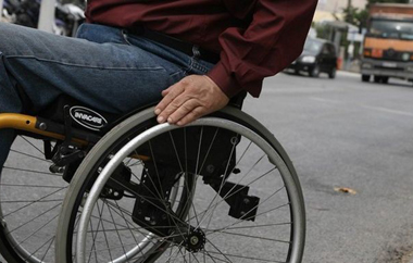 Εν αναμονή για την πιστοποίηση της αναπηρίας τους από τις επιτροπές των ΚΕΠΑ του ΕΟΠΥΥ.