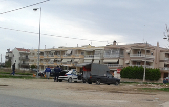Λίγο πριν τη συνάντηση έγινε κατάσχεση εμπορευμάτων παραεμπορίου από τις αστυνομικές αρχές.