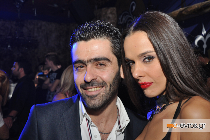 'Playmates in the bar' party στο Prive - The playmates.