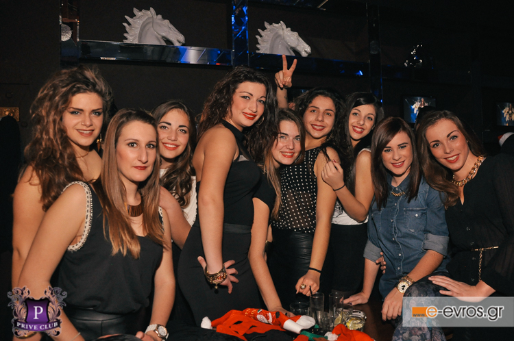 Άκρως χριστουγεννιάτικη η ατμόσφαιρα την Παρασκευή στο Prive club!