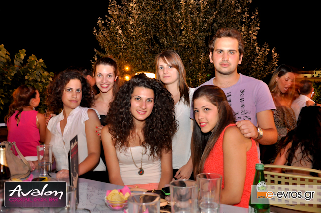 Μοναδικό... summer night out στο Avalon mood bar!