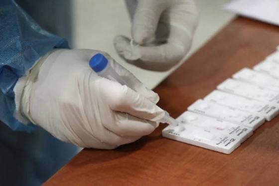 Αλεξανδρούπολη: "Αλαλούμ" με τα λανθασμένα αποτελέσματα στα rapid test & τα PCR