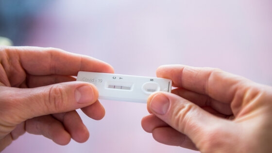 Ποιες μέρες μπορούμε να προμηθευτούμε self test μας ενημερώνει ο Πανελλήνιος Φαρμακευτικός Σύλλογος.