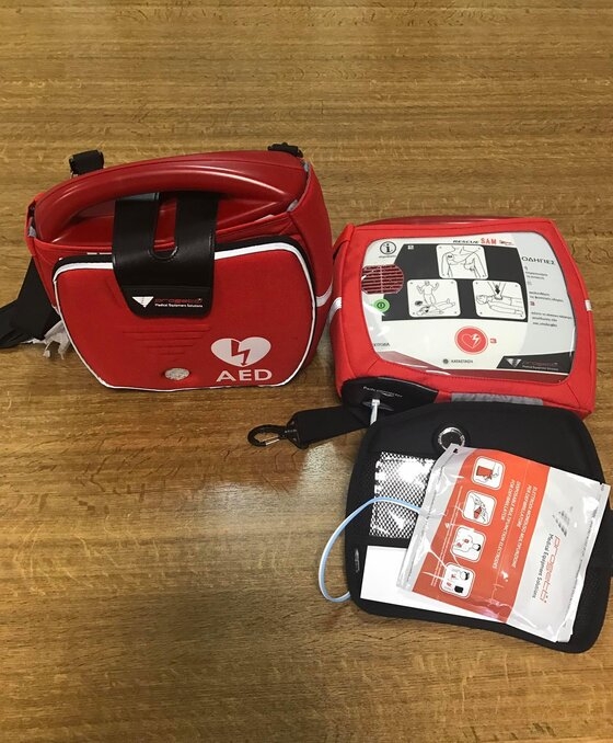 Ο Δήμος Ορεστιάδας προμηθεύτηκε έξι φορητούς απινιδωτές